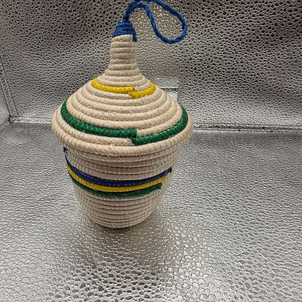 Handwoven Coiled Friendship Basket – 5 in Lidded‎ – Multicolored – Artisan Craft